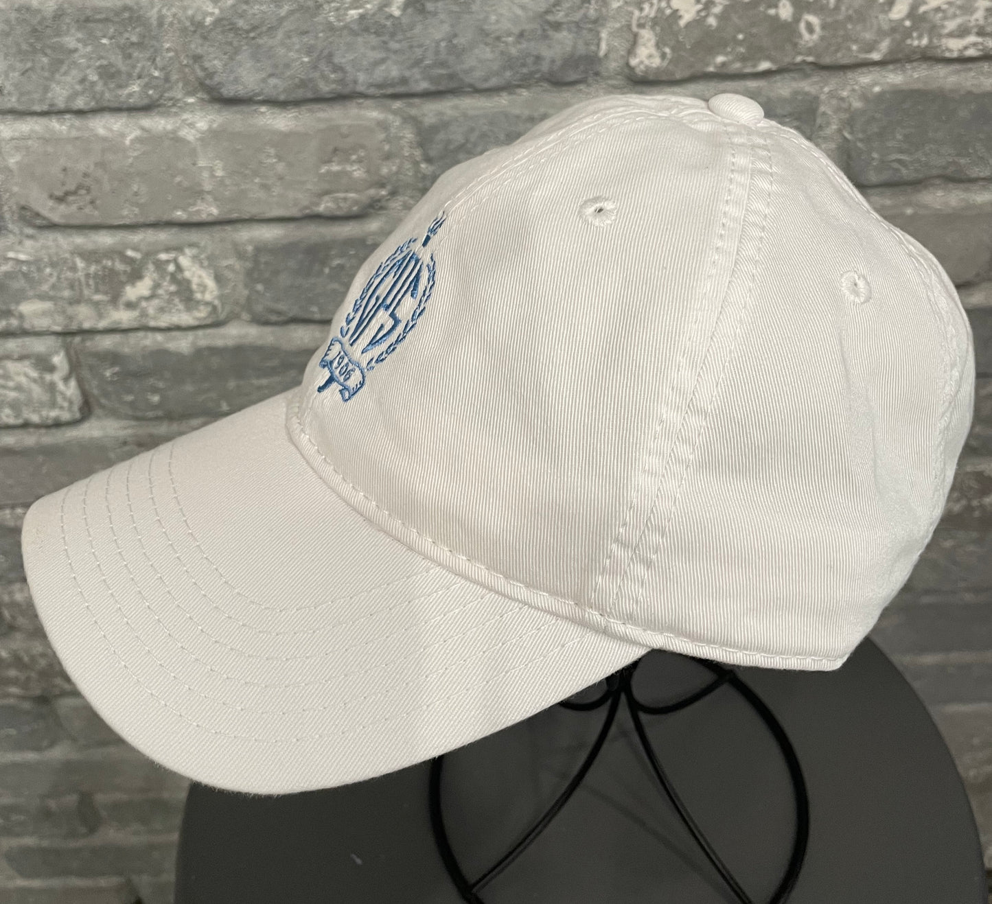 Cap Legacy Campus Crest White