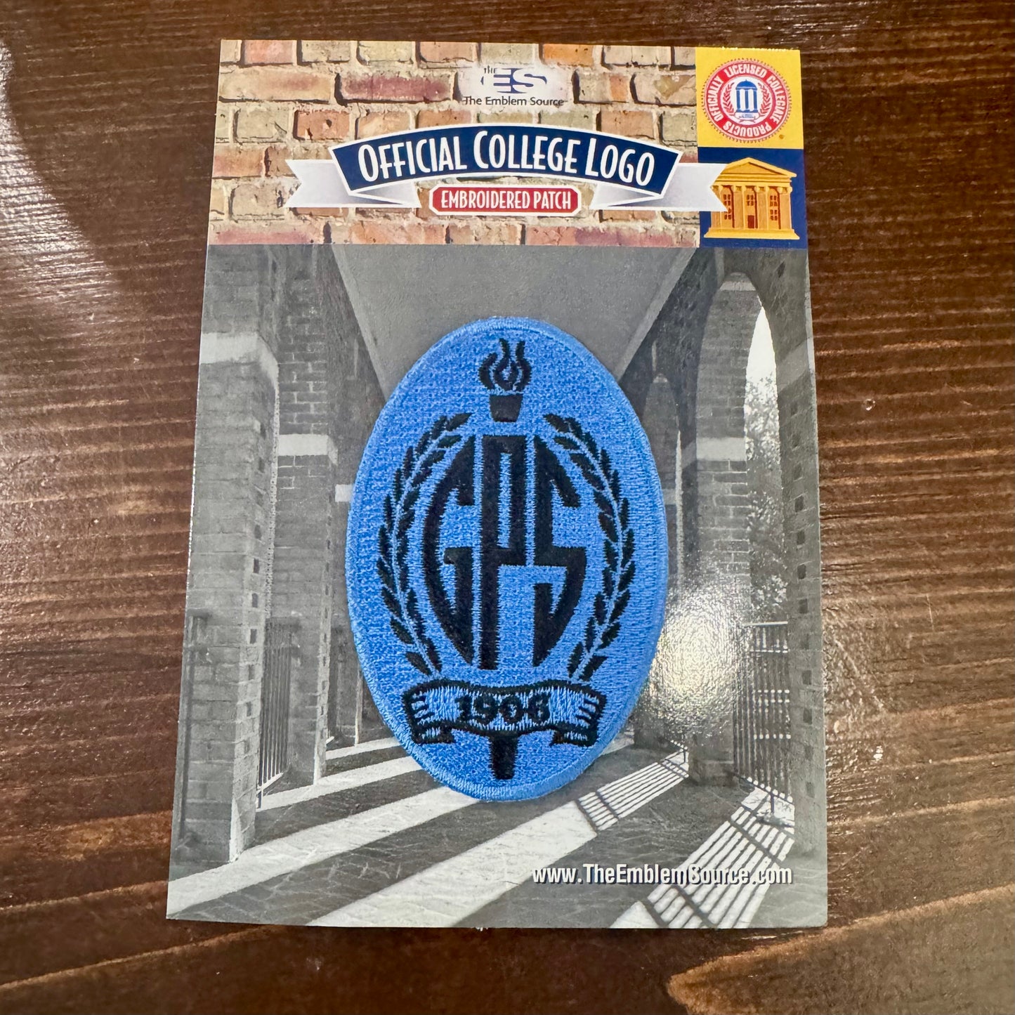 Patch Embroidered Crest