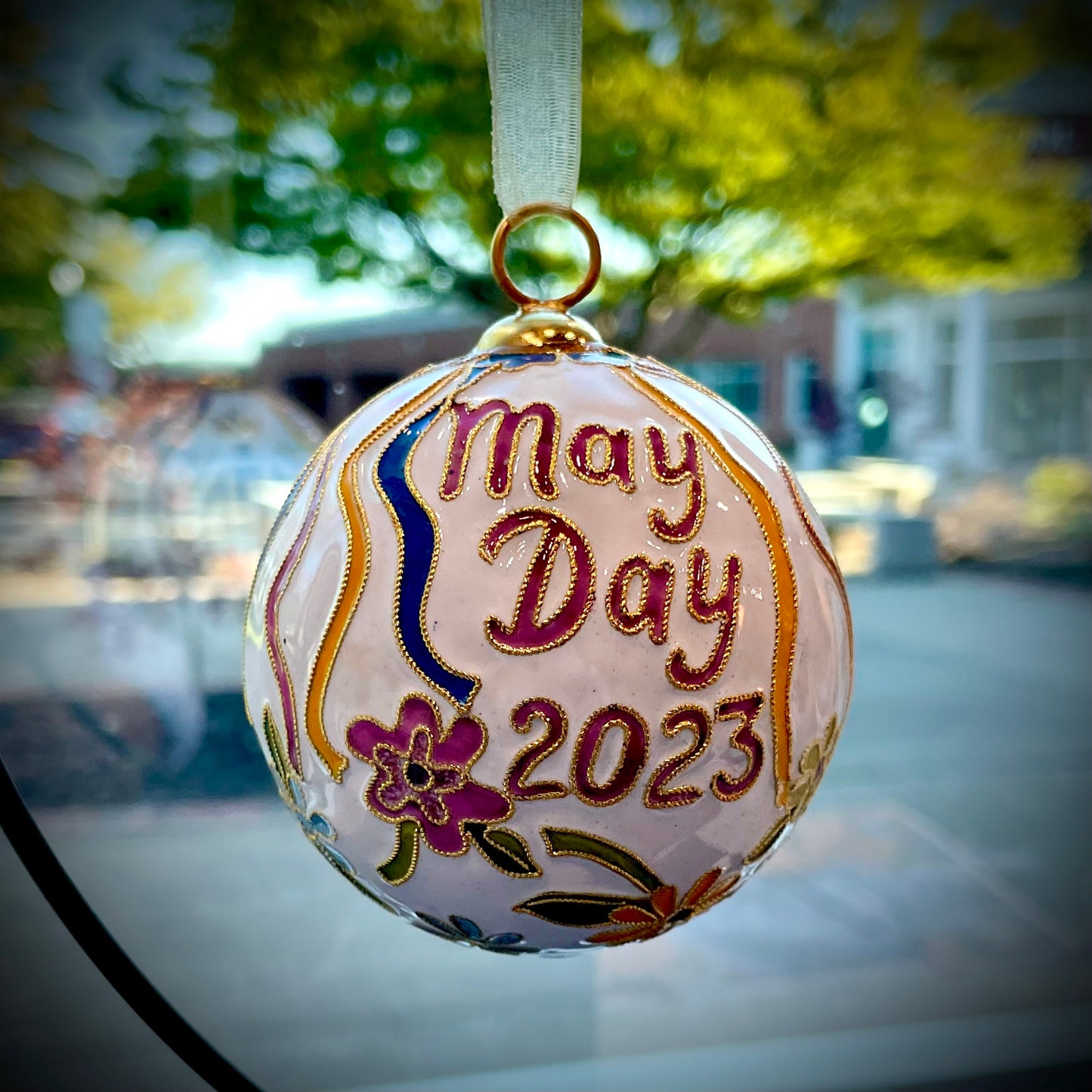 Ornament Cloisonné May Day 2023