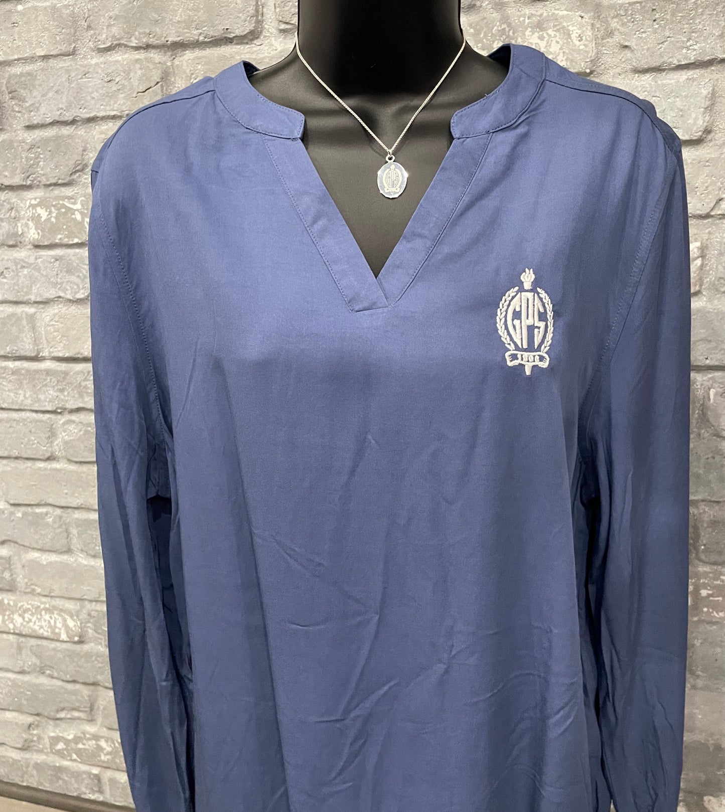 Shirt UG Split Neck Tunic